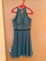 Süßes kurzes Abendkleid Cocktail Kleid grün Pailletten Vera Mont Thüringen - Weimar Vorschau