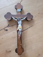 Holzkreuz mit Jesus und Rosenkranz, Bayern - Ziemetshausen Vorschau