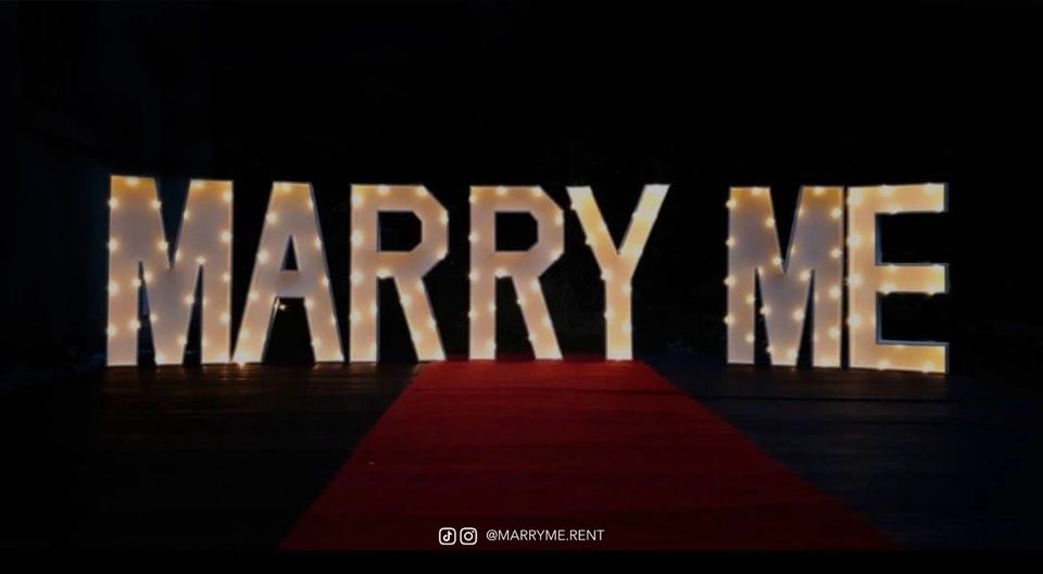 XXL „MARRY ME“ LED HOLZBUCHSTABEN VERLEIH in Dortmund