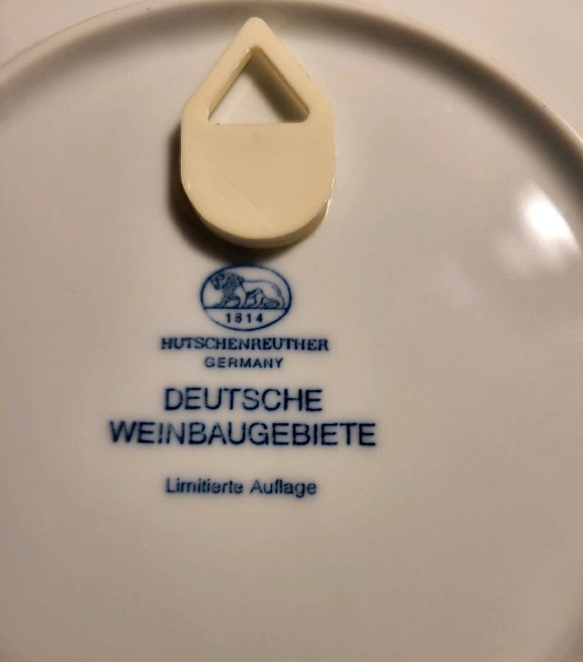 Hutschenreuther Sammel-Teller, Wand-Te. DEUTSCHE WEINANBAUGEBIETE in Treuen