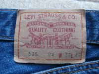 Levi's Jeans 525, Gr. 30/32, blau, boot-cut Mecklenburg-Vorpommern - Spantekow Vorschau