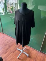 Longshirt  T-Shirt schwarz mit Taschen in Größe 46 neuwertig Nordrhein-Westfalen - Mönchengladbach Vorschau