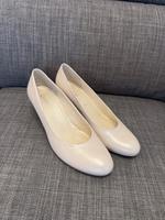 Gabor Pumps Gr. 6 1/2 Brautschuhe weiß/perlweiß Brandenburg - Erkner Vorschau