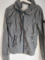 Bench leichte Jacke sportlich M Baden-Württemberg - Hüttlingen Vorschau