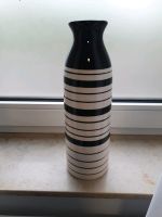 Schwarz weiß gestreifte Vase Nordrhein-Westfalen - Krefeld Vorschau