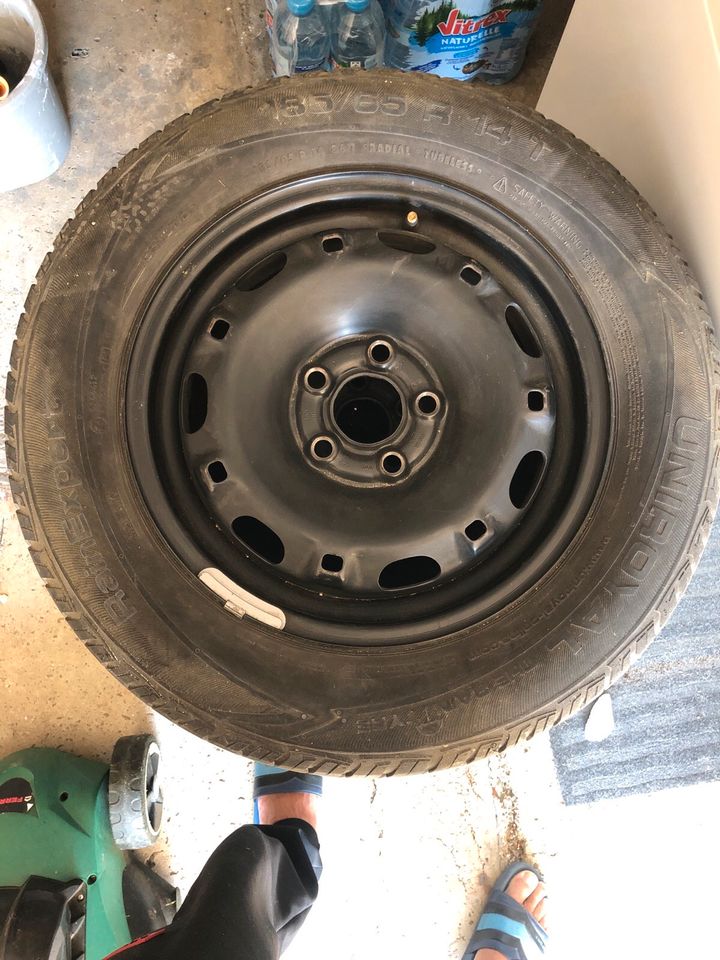 4 x stahl Felge mit reifen 185/65R 14 T passende VW Polo in Elchingen