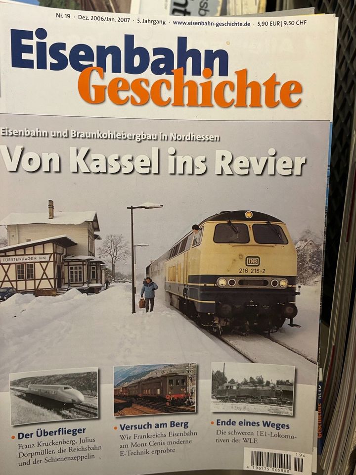 Eisenbahn Hefte Kalender und 1 Buch in Kronau