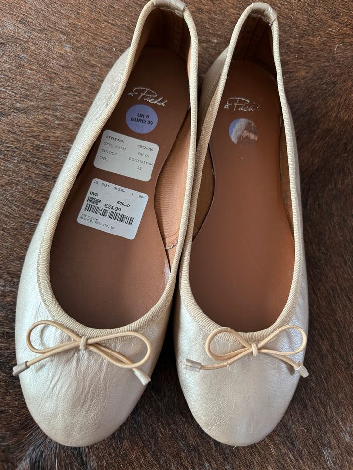 a Piedi Gold Metallic Ballerina Gr 39 Damenschuhe in Aschaffenburg