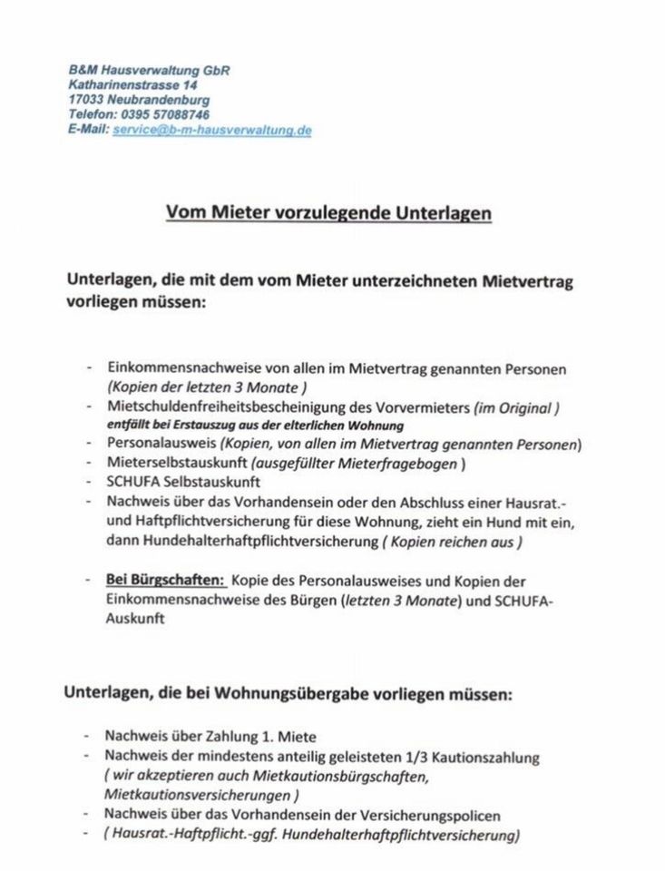 Schöne große 3 Zimmer Wohnung, Küche mit Fenster in Neubrandenburg