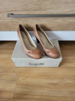 Schuhe Pumps Bugatti Grösse Gr 38 TOP Saarland - Schwalbach Vorschau