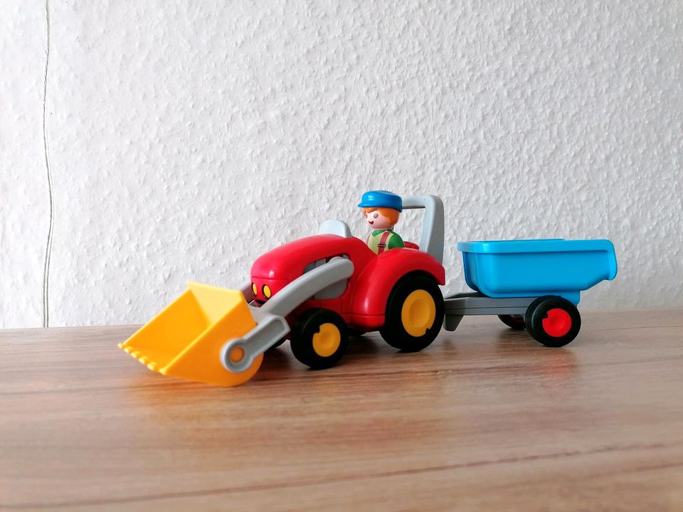 Playmobil Traktor mit Anhänger in Schenklengsfeld