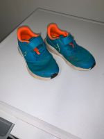 Nike Turnschuhe Gr.28 Nordrhein-Westfalen - Kreuztal Vorschau