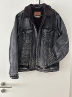 Levi's Trucker Jeans Jacke M Schwarz mit Sherpa gefüttert Rheinland-Pfalz - Bad Dürkheim Vorschau