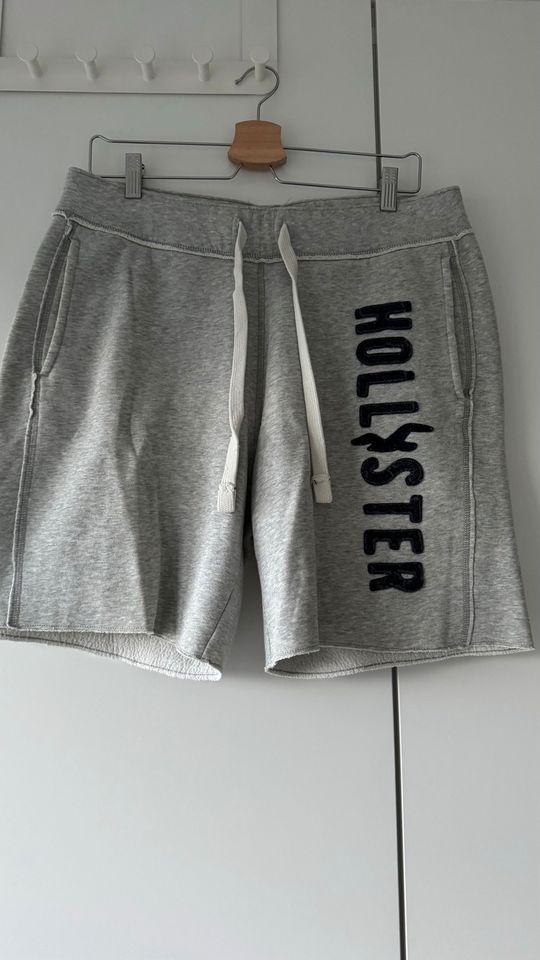 Hollister Herren Jogginghose grau Gr.M in Nidderau