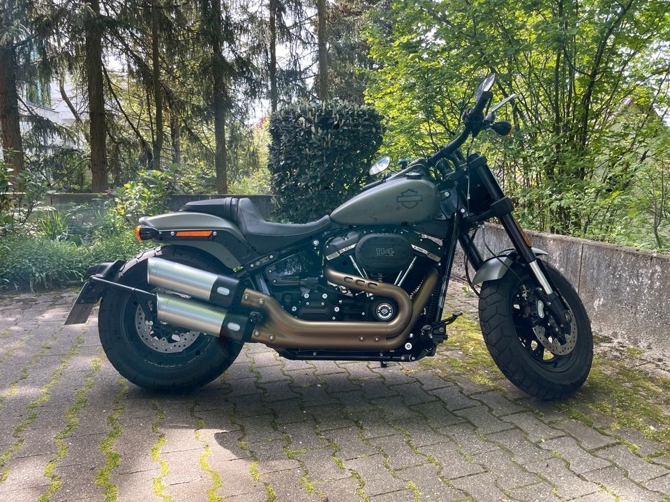 Harley Davidson Fat Bob 114 - FXFBS in Deadwood Green in Heilbronn