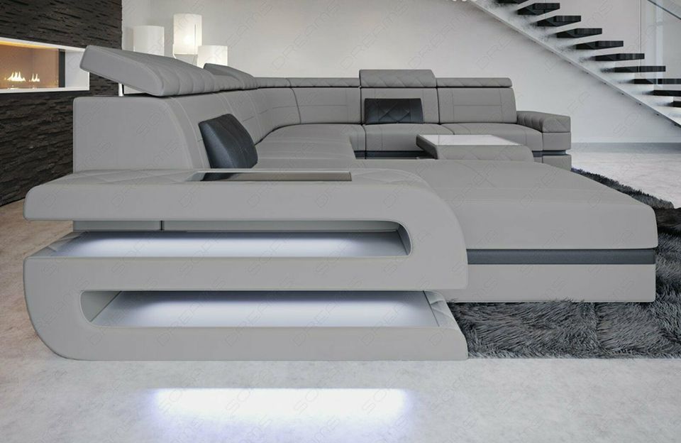 Stoff Wohnlandschaft Bologna XL LED USB Ecksofa Polstersofa Luxus in Berlin