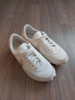 Nike Nike Dbreak Damen Beige Weiss F100   36 creme weiß Hessen - Hochheim am Main Vorschau