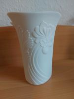 AK Kaiser Germany, Vase Nr. 0329, Biskuit Porzellan, 18 cm hoch Brandenburg - Lübben Vorschau