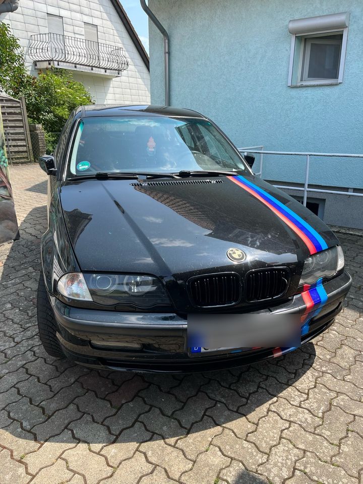 BMW 318i EZ 12/2000 118PS ohne TÜV !!bitte Beschreibung lesen!! in Goslar