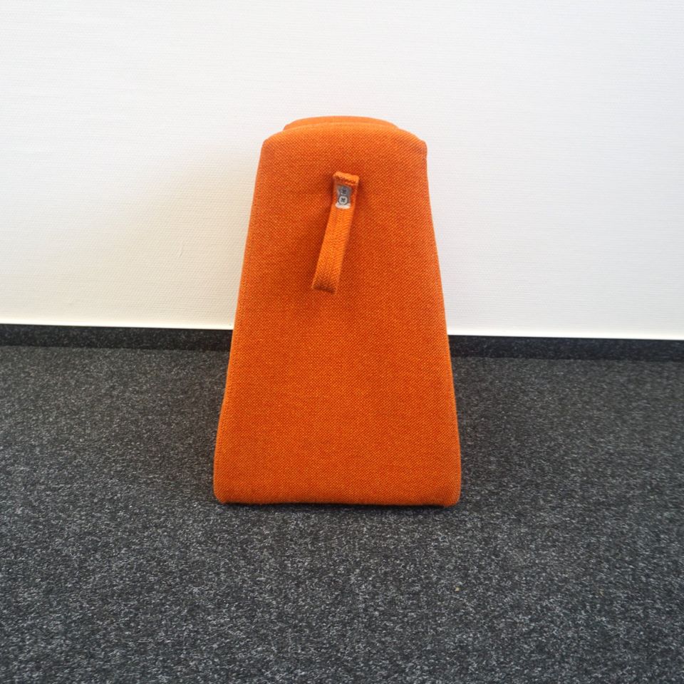 Naughtone Pinch Design Hocker | Orange in Mehringen
