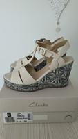 Clarks Adesha River Sandale weiß/beige echtes Leder Gr. 38 Bayern - Röthenbach Vorschau