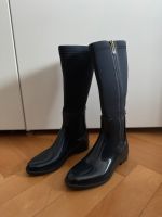 TOMMY HILFIGER Gummistiefel blau, Gr. 39 Berlin - Wilmersdorf Vorschau