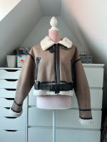 Zara Velour Wildleder Jacke mit Teddyfell Größe XL braun Nordrhein-Westfalen - Altena Vorschau