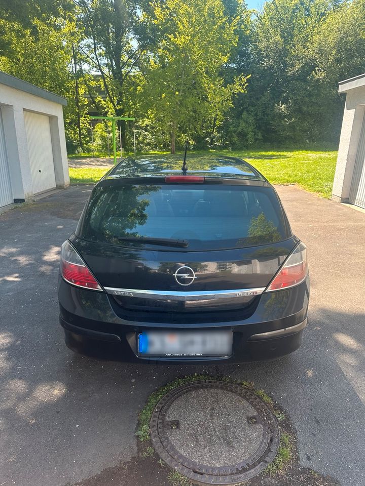 Opel Astra CDTI 1.9 in Kassel