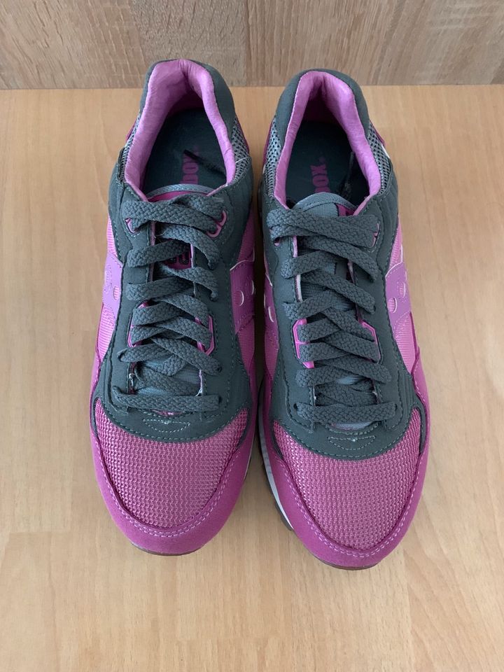 Saucony Shadow 5000, Pink/Grau, EUR 40, ungetragen in Berlin