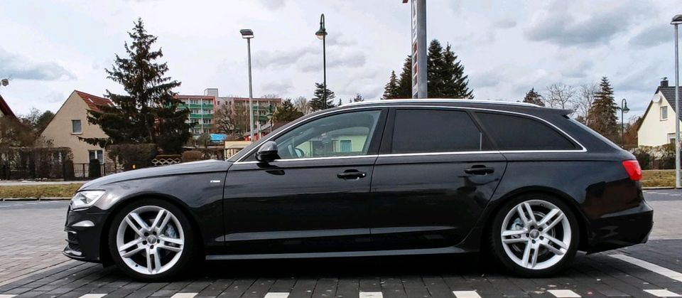Audi A6 Avant S-Line in Bernau