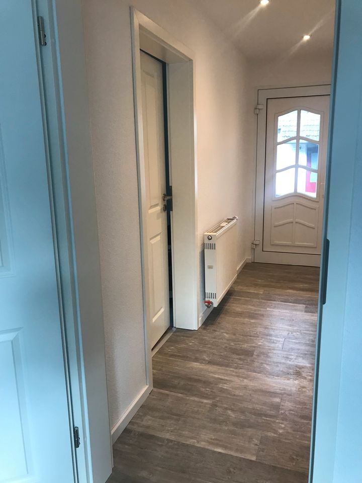 Vollständig renovierte 2-Raum-Wohnung in Siegburg in Siegburg