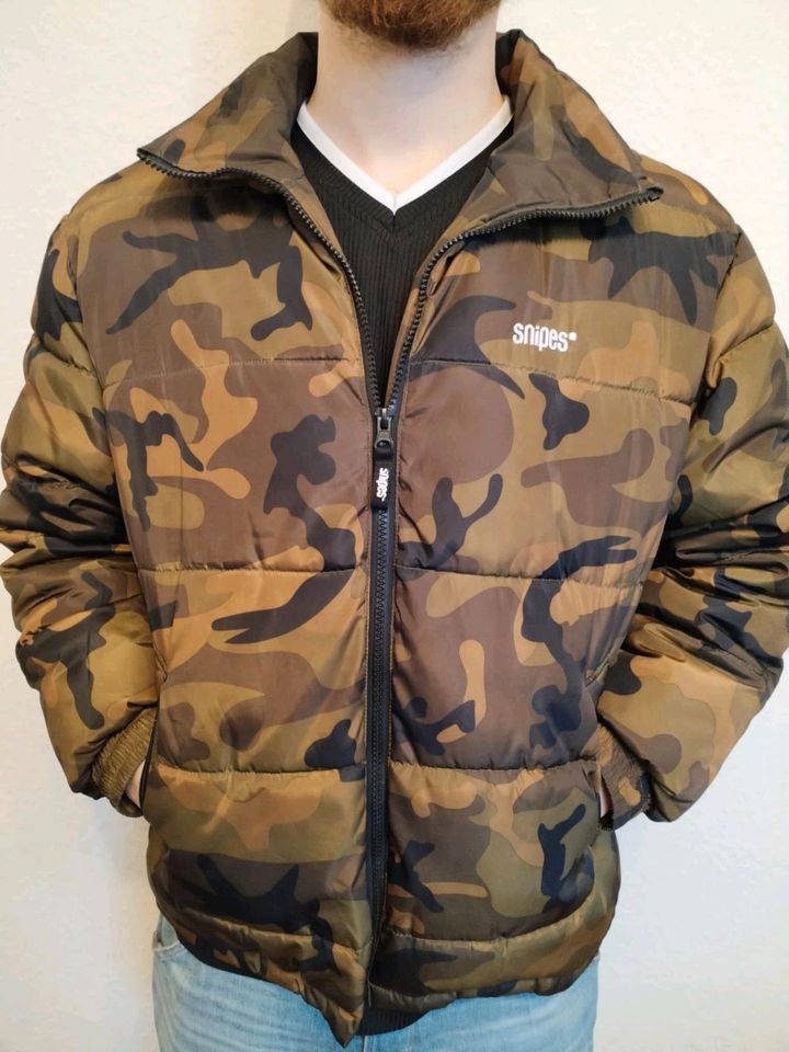 Winterjacke Herren Snipes Camouflage Gr. L in Bielefeld