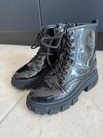 Stiefel Stiefeletten 40 Damen schwarz Zara Berlin - Mitte Vorschau