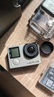 GoPro 4 (+Equipment/4 Batterien/viele mounts) Bayern - Hinterschmiding Vorschau