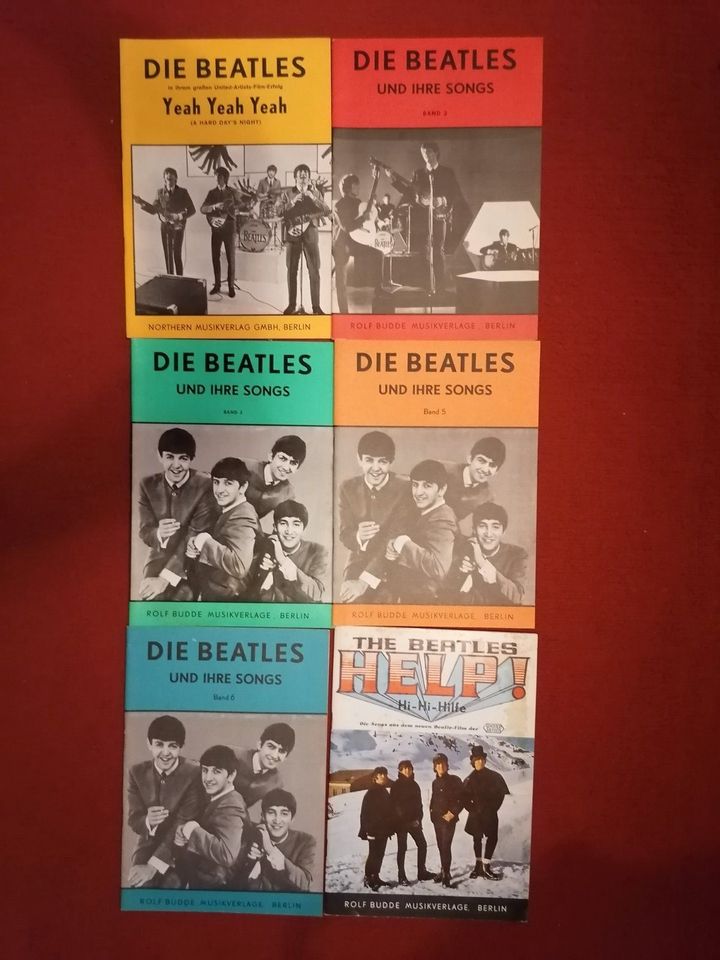 The Beatles und Ihre Songs Noten mit Songtexten, illustriert in Sittensen