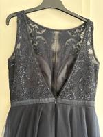 Dunkelblaues Abendkleid Bayern - Roth Vorschau