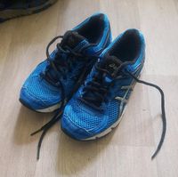 Asics Sportschuhe Turnschuhe Größe 35 Niedersachsen - Großefehn Vorschau