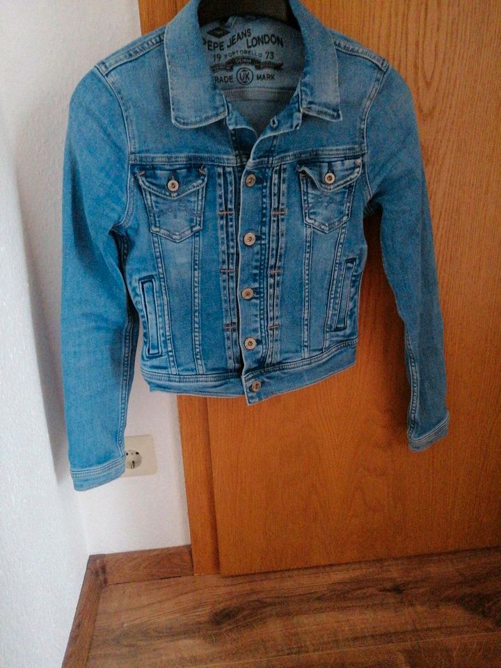 Tolle Pepe Jeansjacke slim tolles blau XS in Göppingen