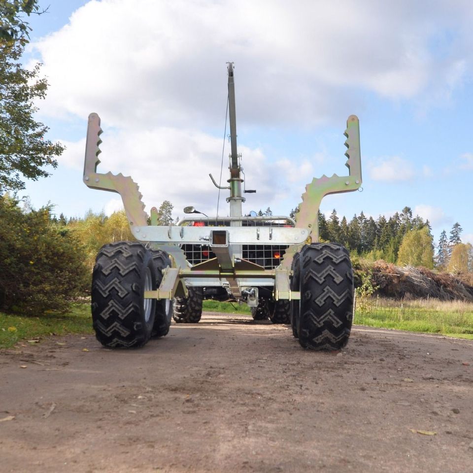 Rückewagen Anhänger Quad Rückanhänger ATV Holzanhänger Holzwagen in Görlitz