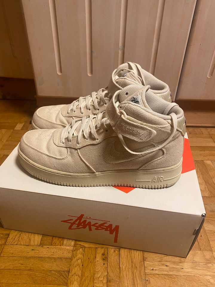 stussy x nike air force 1 mid hemp beige fossil 46 in Berlin