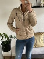 Leichte Jacke von Khujo beige Gr. M Nordrhein-Westfalen - Enger Vorschau