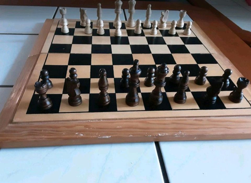 Holz Schach Spiel Spielesammlung Gesellschaftsspiele 40 X 40 in Berlin