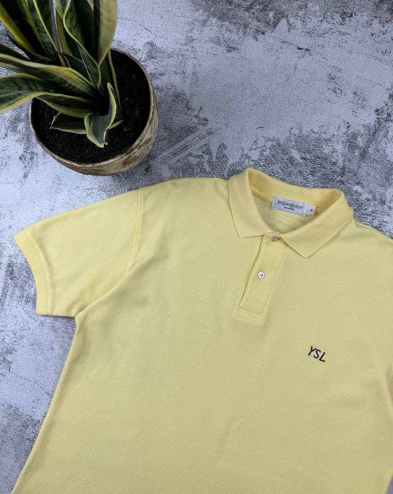 Vintage Yves Saint Lauren YSL Yellow Polohemd in Berlin