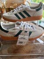 Adidas Spezial Handball Schuhe, Neu! Nordrhein-Westfalen - Remscheid Vorschau