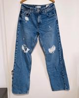 ZARA Jeans Gr. M mit Löchern Hessen - Ebsdorfergrund Vorschau
