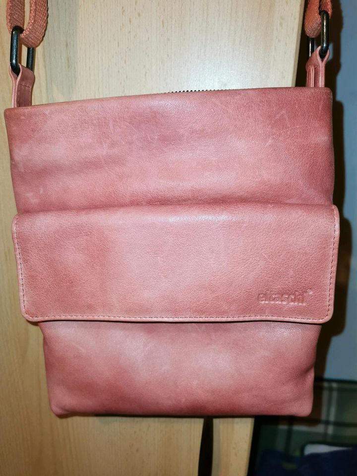 Tasche von Eltaschi NEU in Allstedt