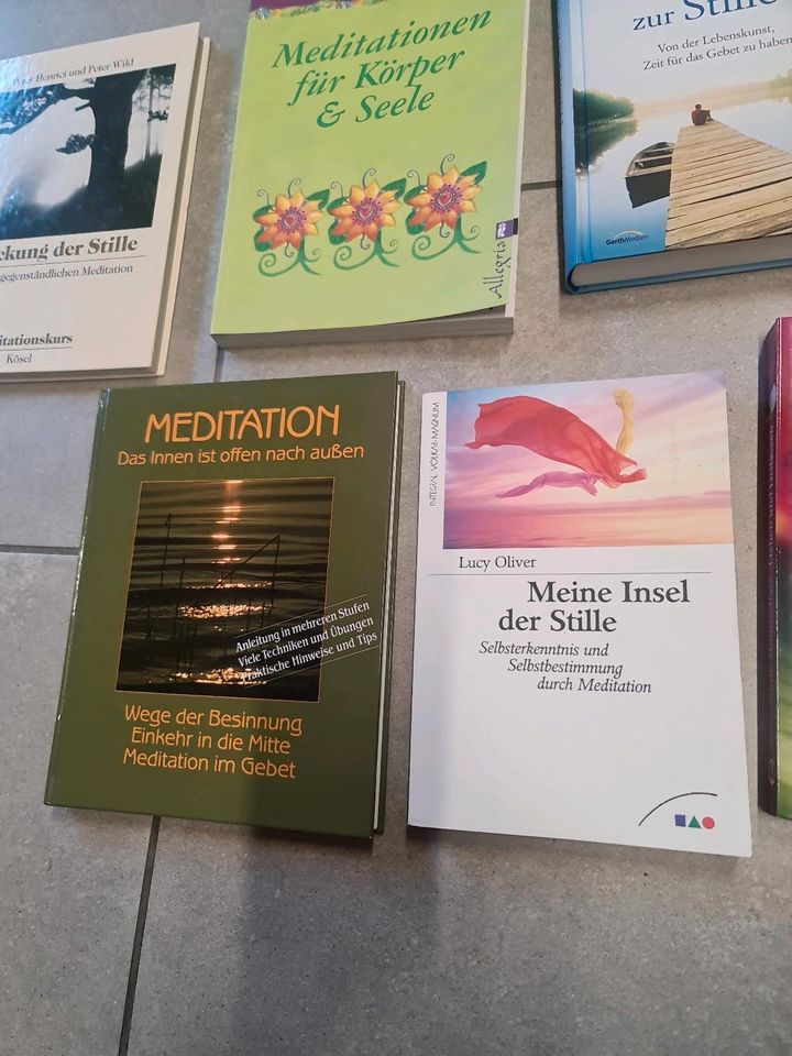 Buch Esoterik Meditation Stille Ruhe in Volkertshausen