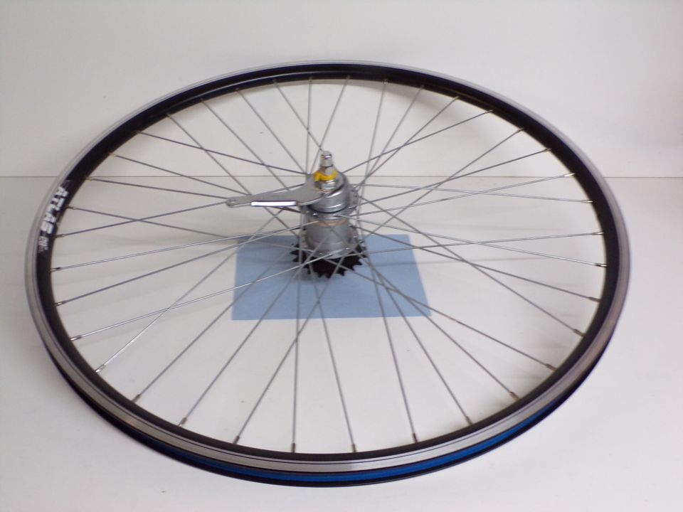 28" Hinterrad Shimano Nexus 3-Gang, SG-3C41,Rücktritt,20Z,(L72) in Staufenberg