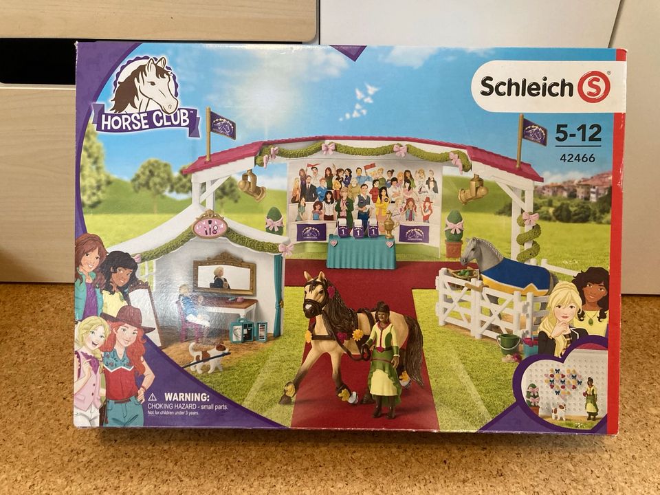 Schleich 42466 Große Pferdeshow in Schieder-Schwalenberg