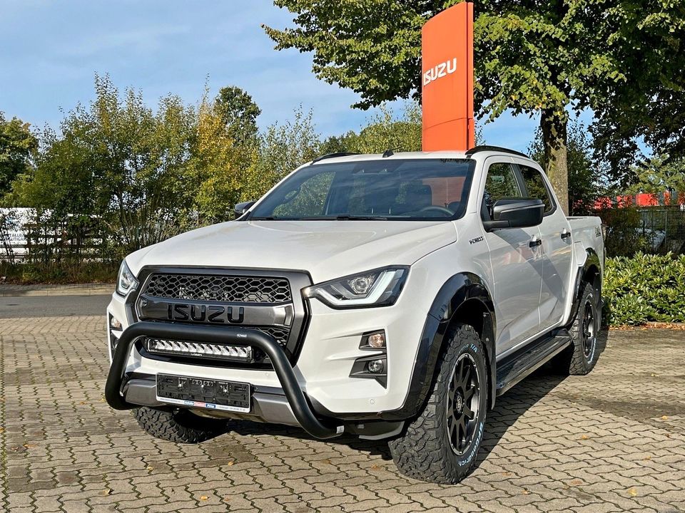 Isuzu D-Max Double Cab V-Cross AT + DOLOMIT-EDITION + in Uetersen